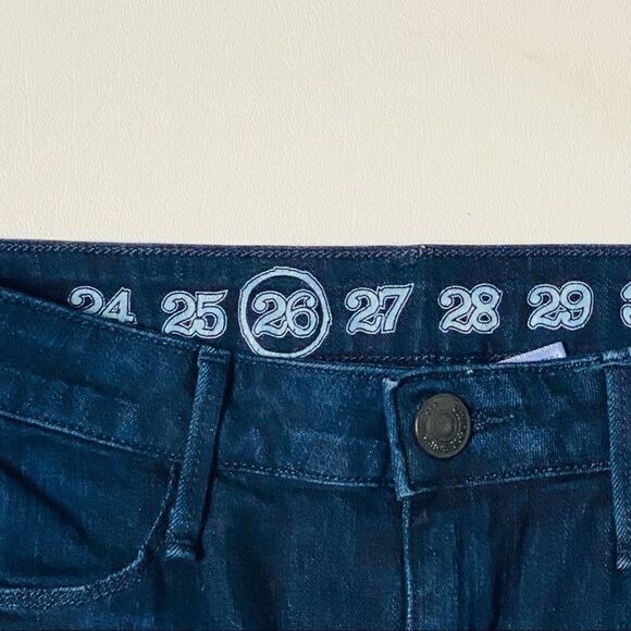 Earnest Sewn | Mid Rise Skinny Jeans - Picture 3 of 7